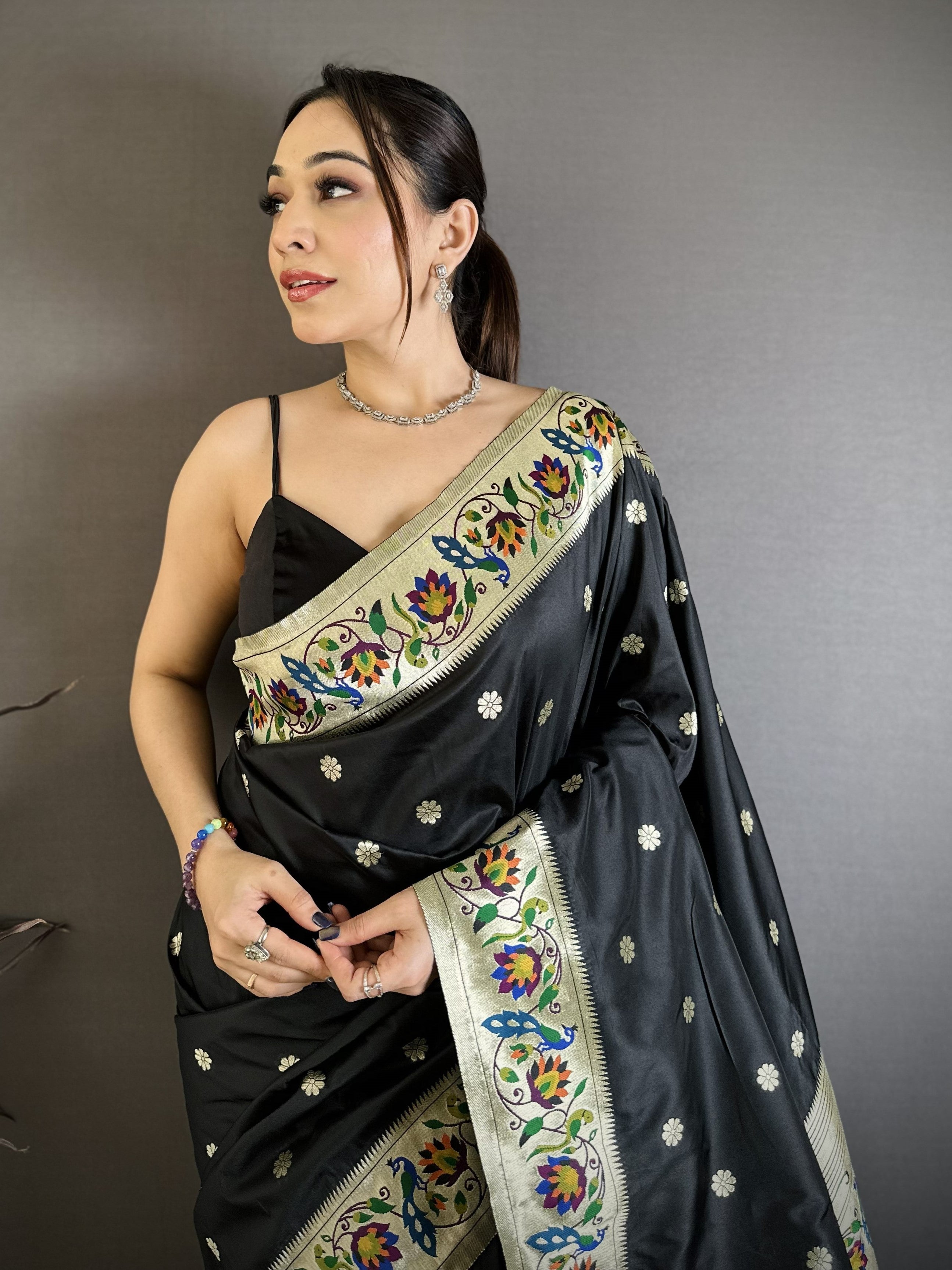 Black Silk Weaving Paithani Silk Saree