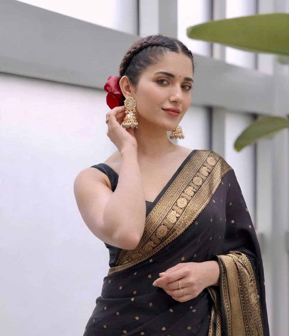 Black Traditional Lichi Silk Saree