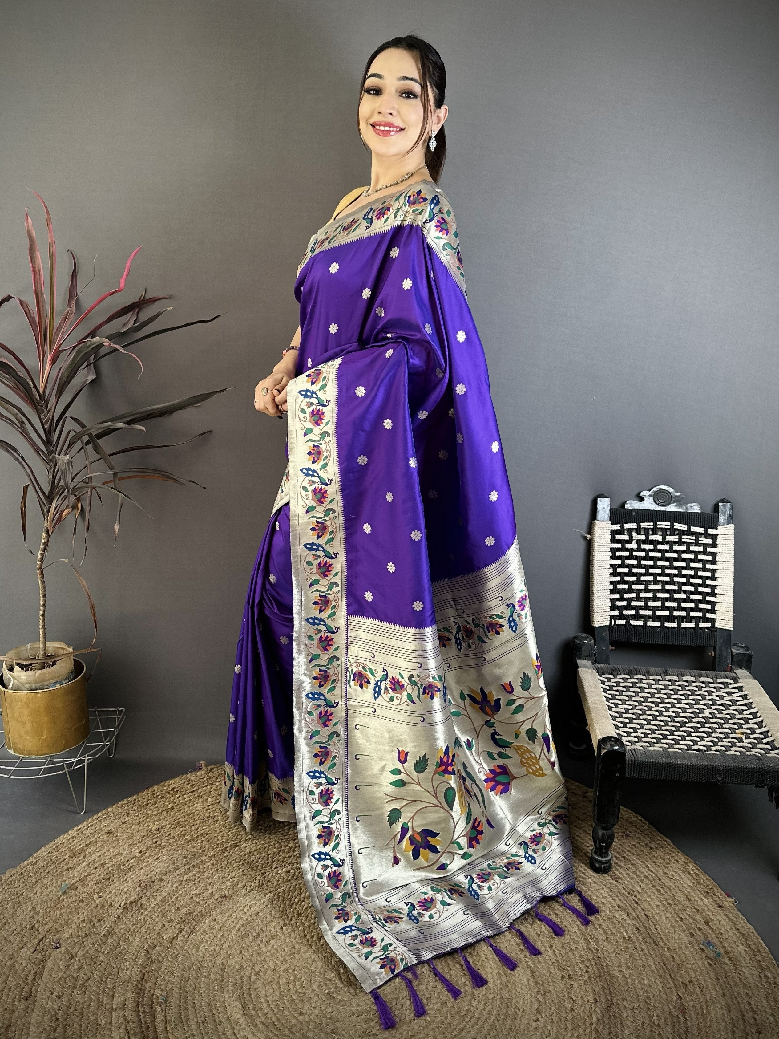 Bluish Purple Silk Weaving Paithani Silk Saree