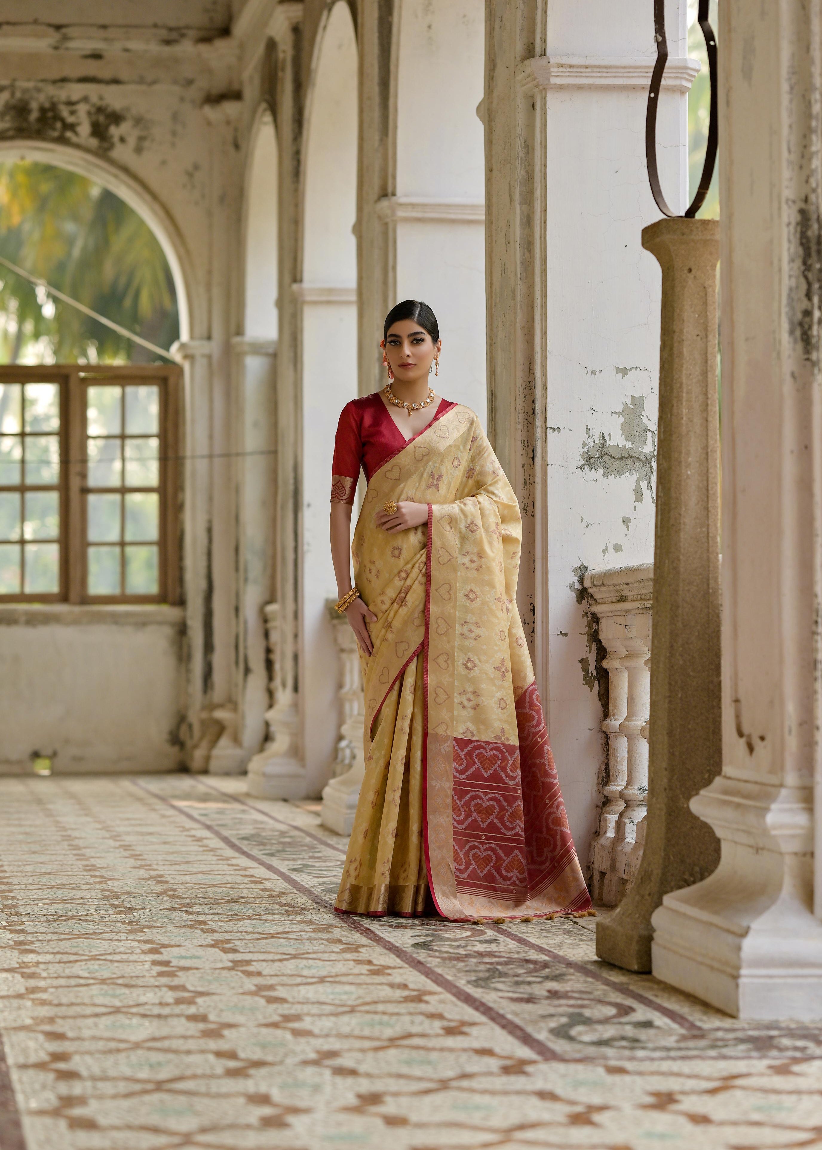 Cream Pochampali Ikkat Raw Silk Saree