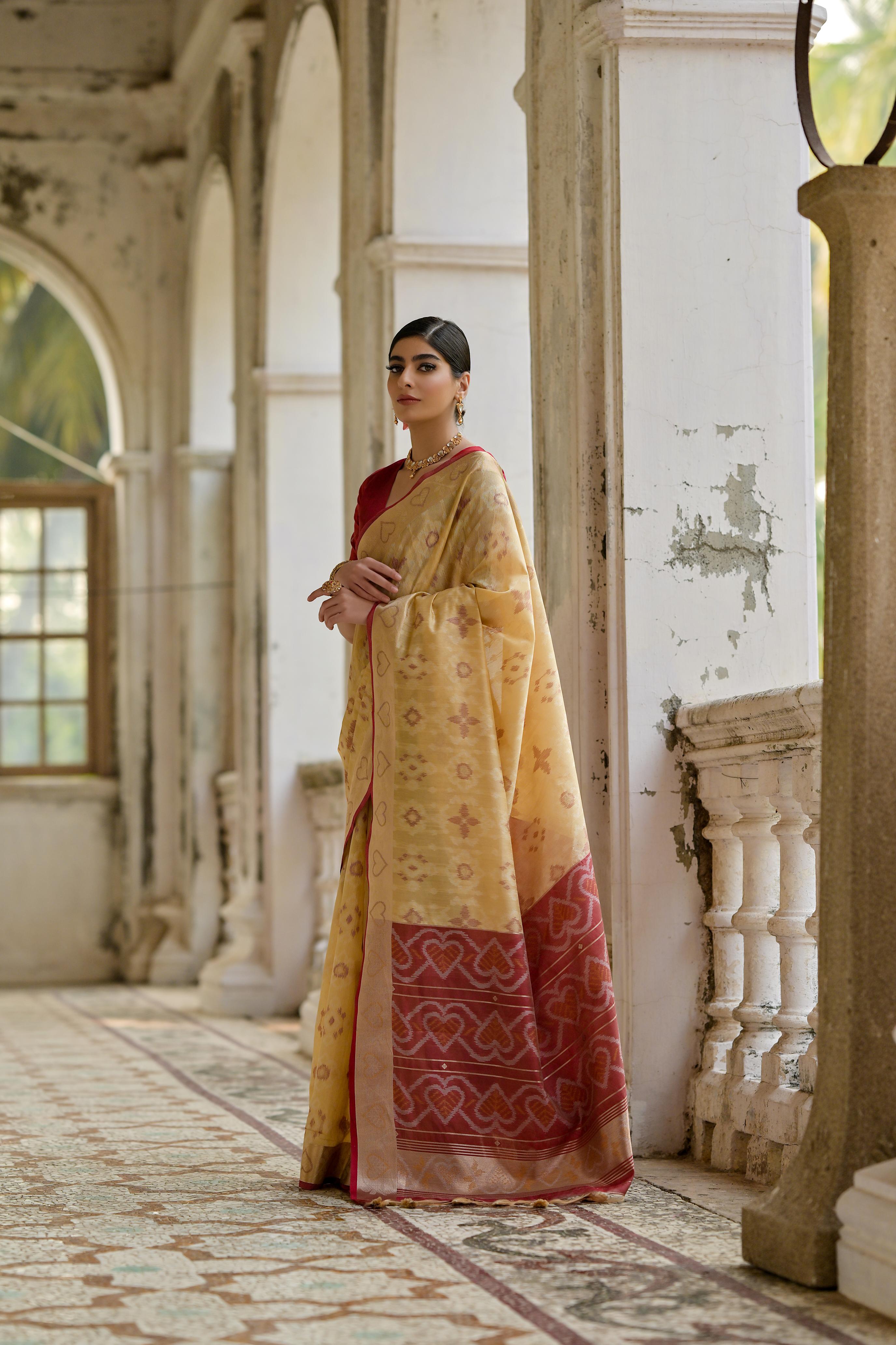 Cream Pochampali Ikkat Raw Silk Saree