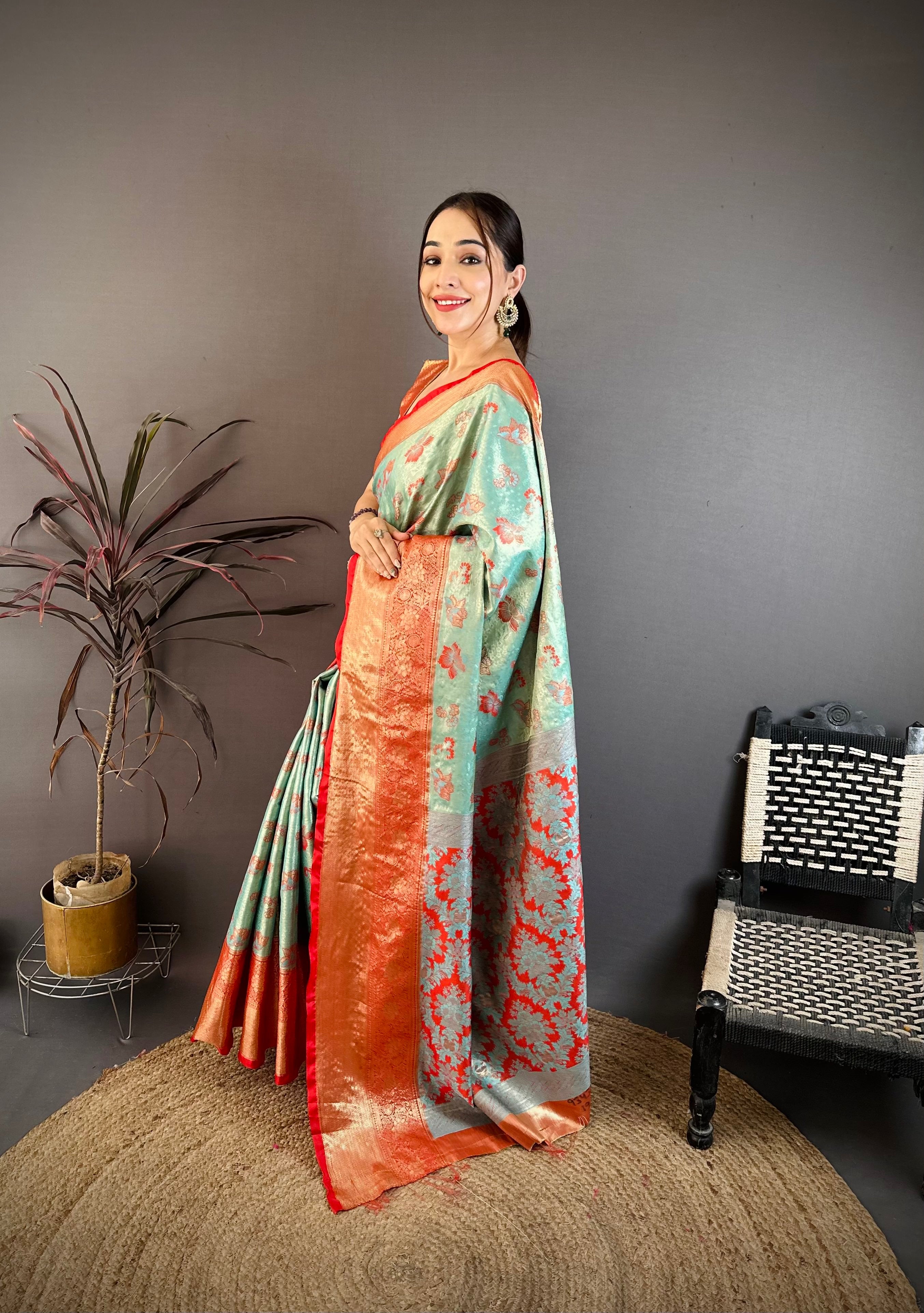 Floral Wedding Wear Kanjivaram Saree