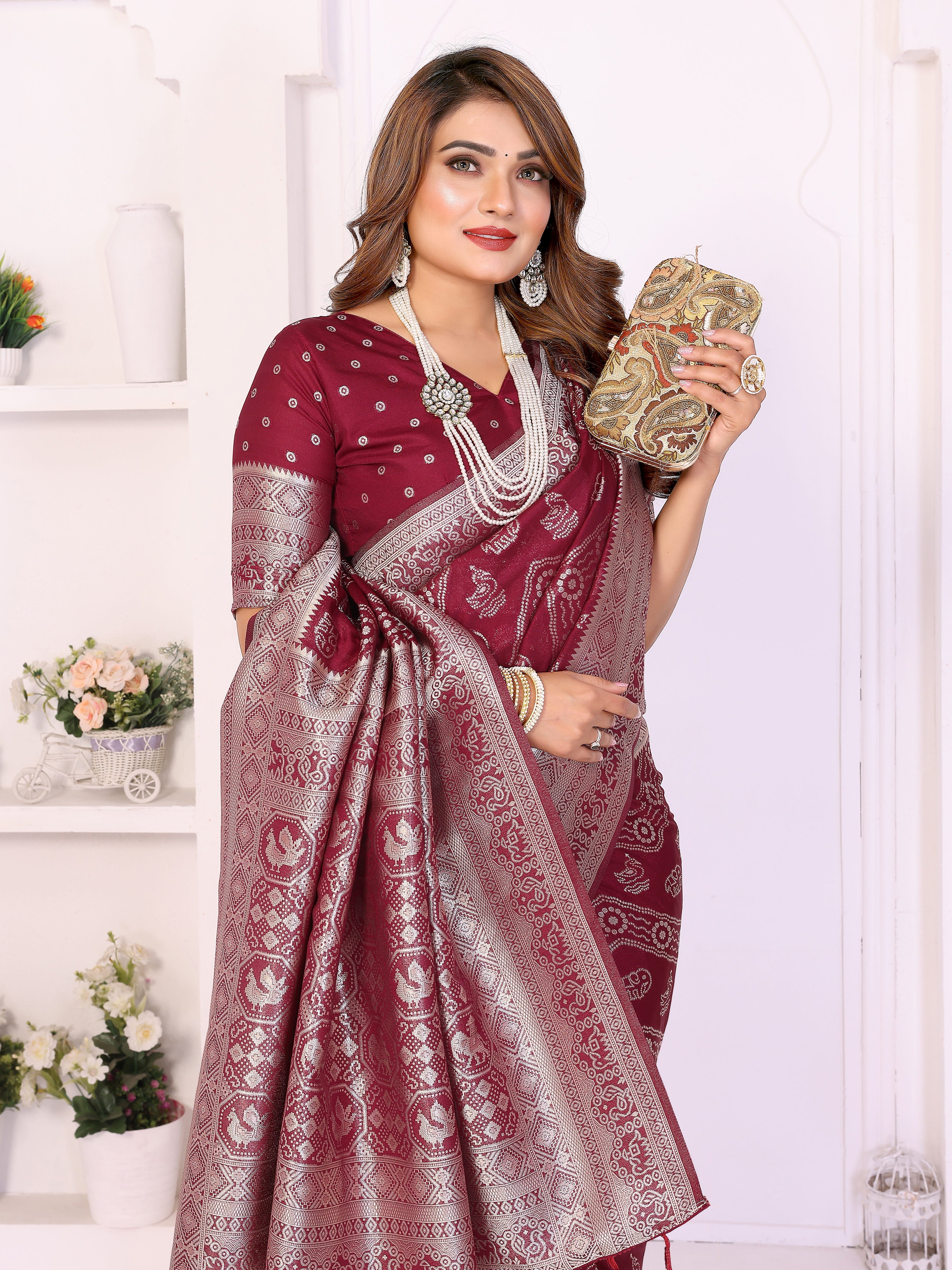 Georgette Silk Leheriya Zari Weaving Saree