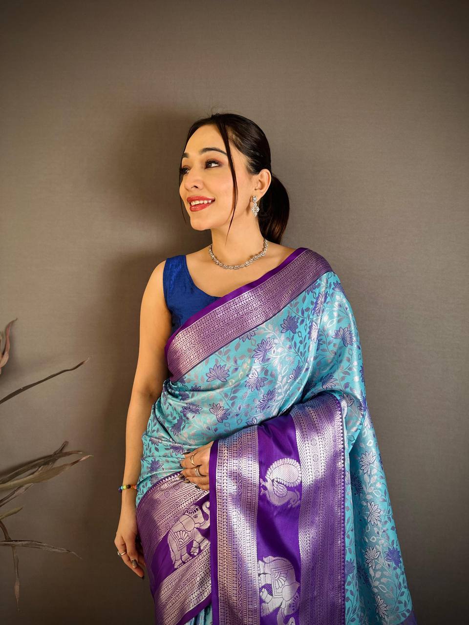 Handloom Weaving Pure Kanjivaram Silk Saree