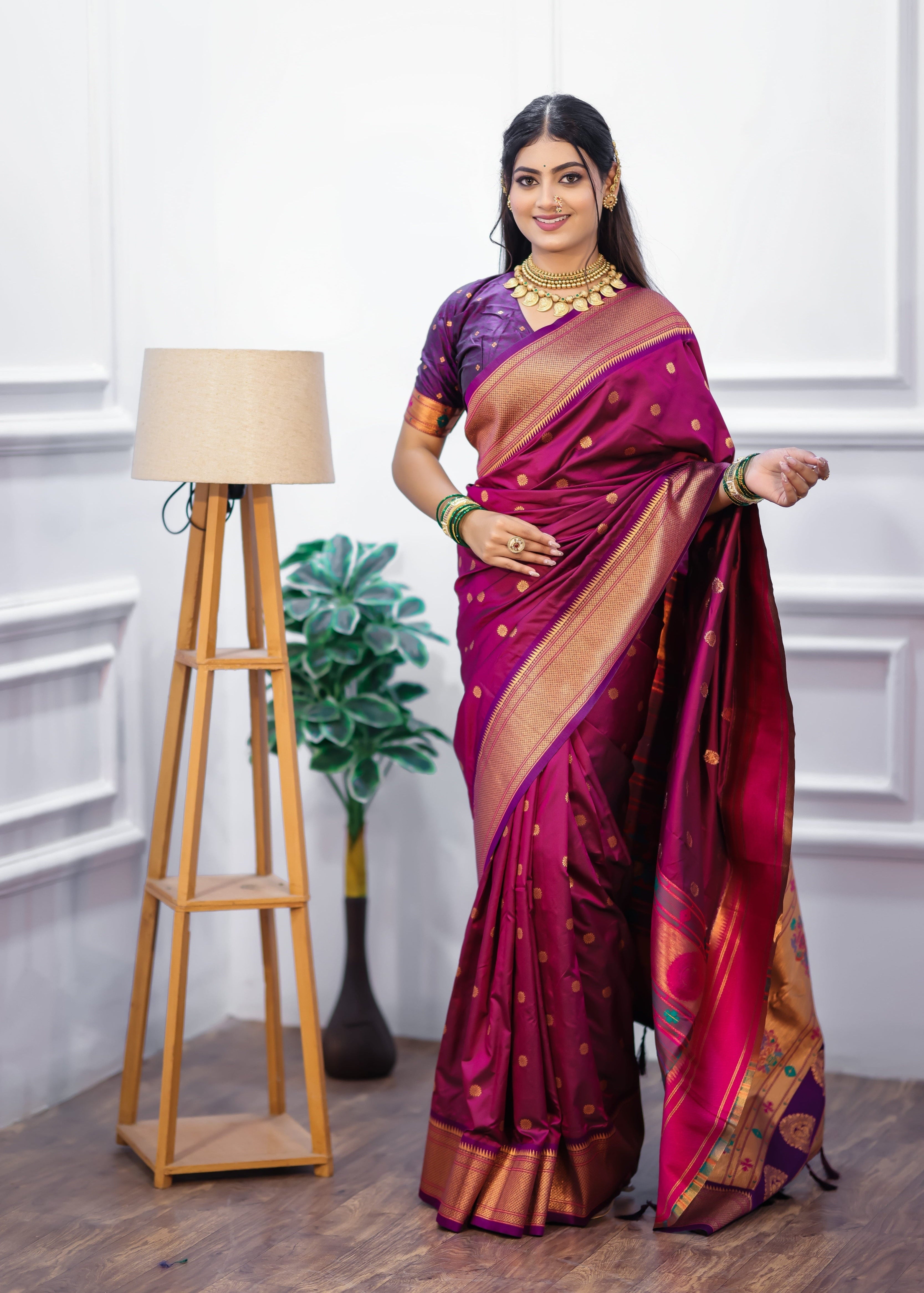 Magenta Silk Fabric Weaving Paithani Saree