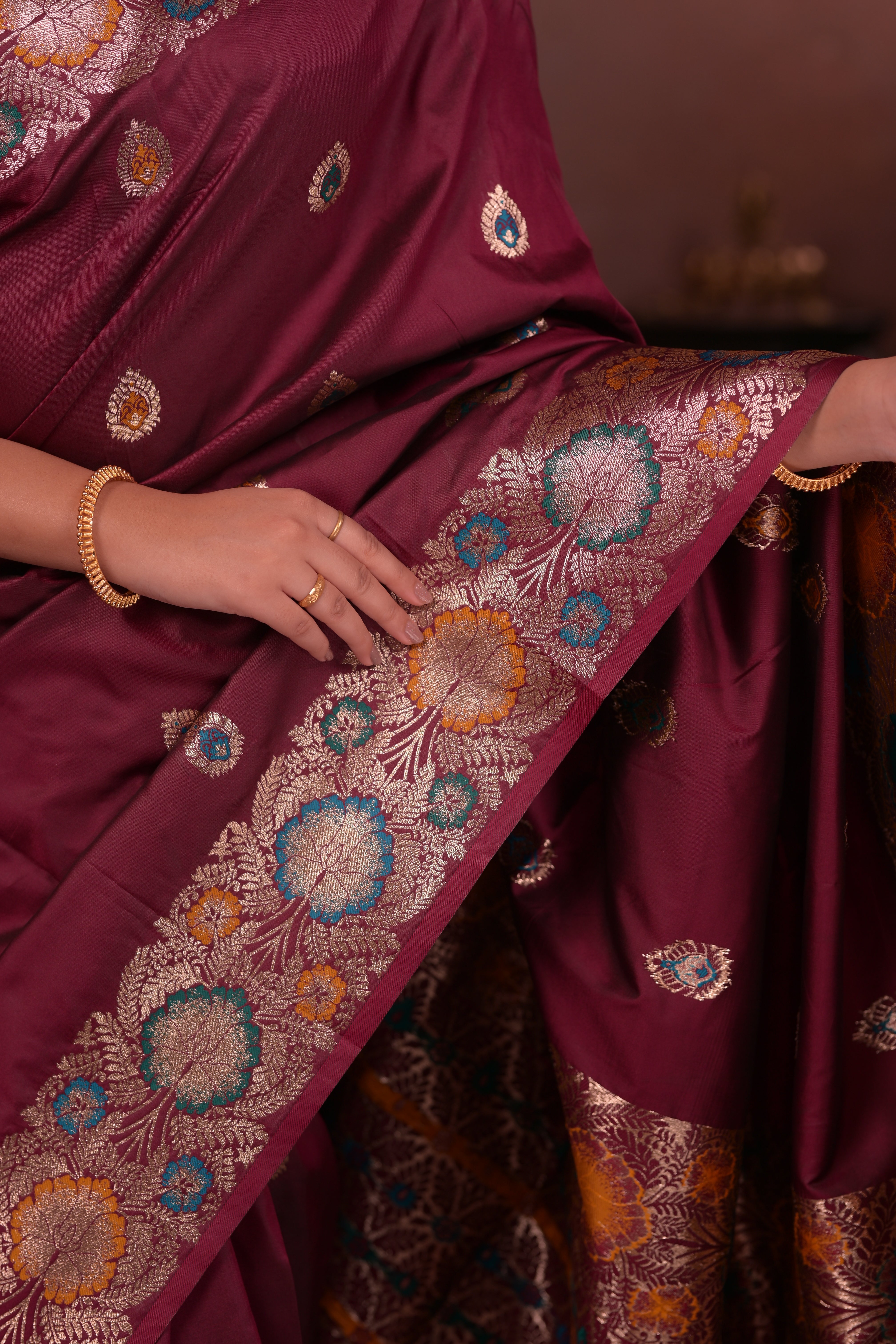 Maroon Paithani Woven Silk Saree