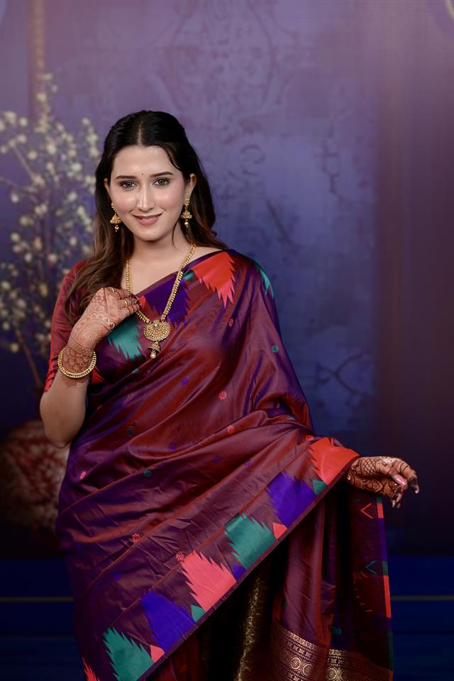 Maroon Triangle Weave Soft Silk Saree
