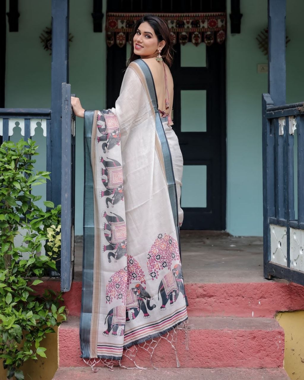 Off-White Linen Saree With Gray Border