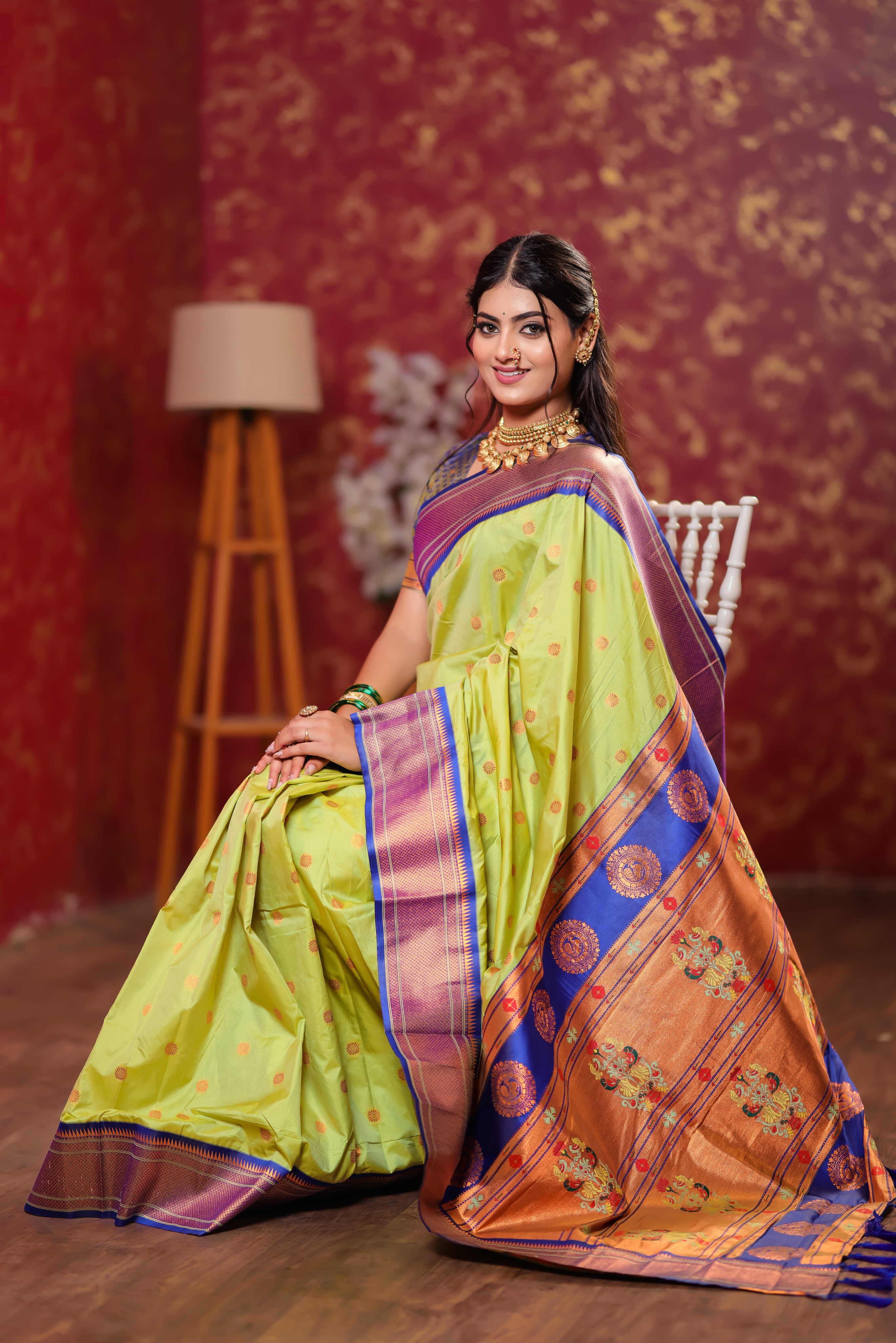 Parrot Green Silk Fabric Weaving Paithani Saree