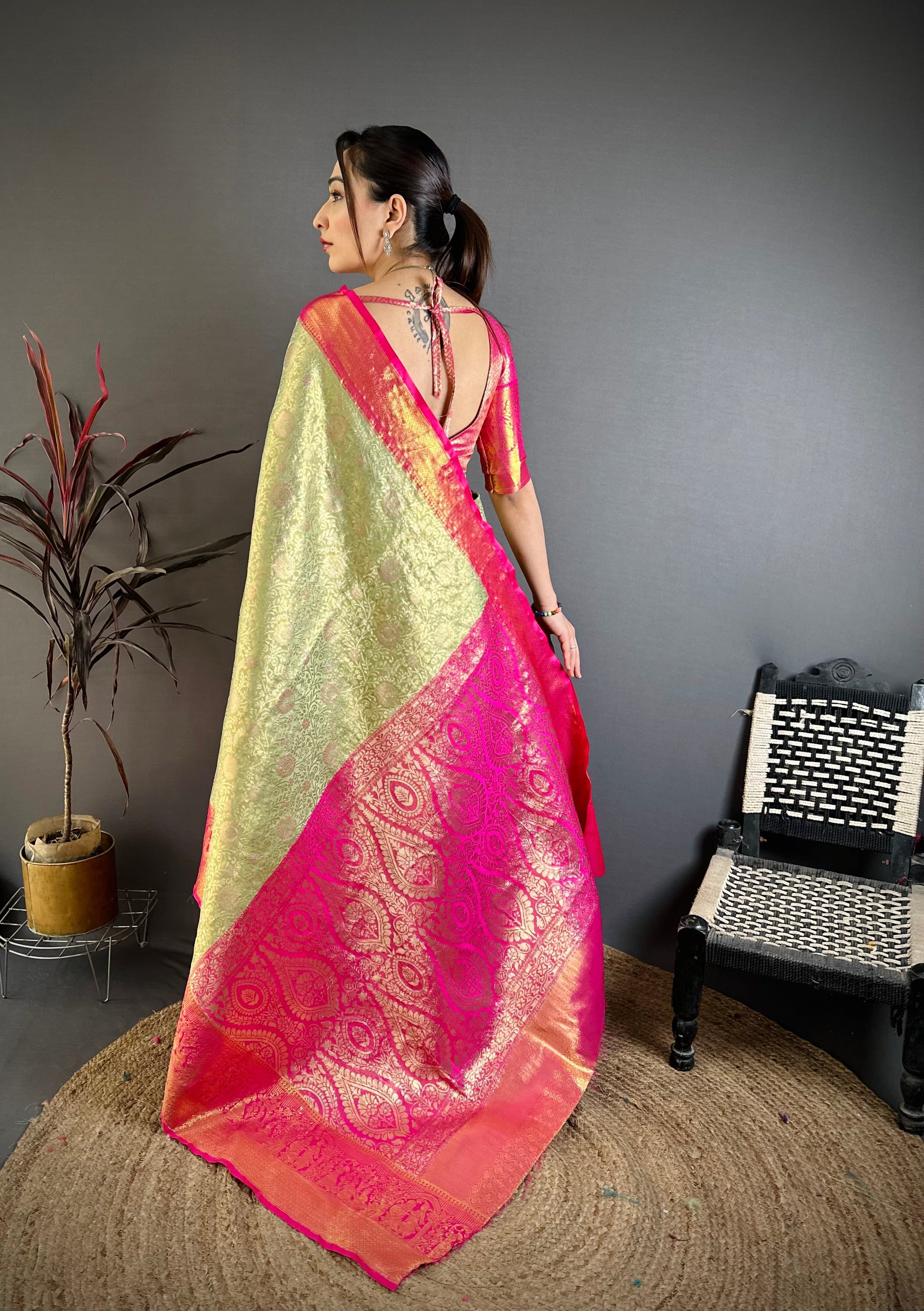 Pista Lightweight Kanchipuram Saree