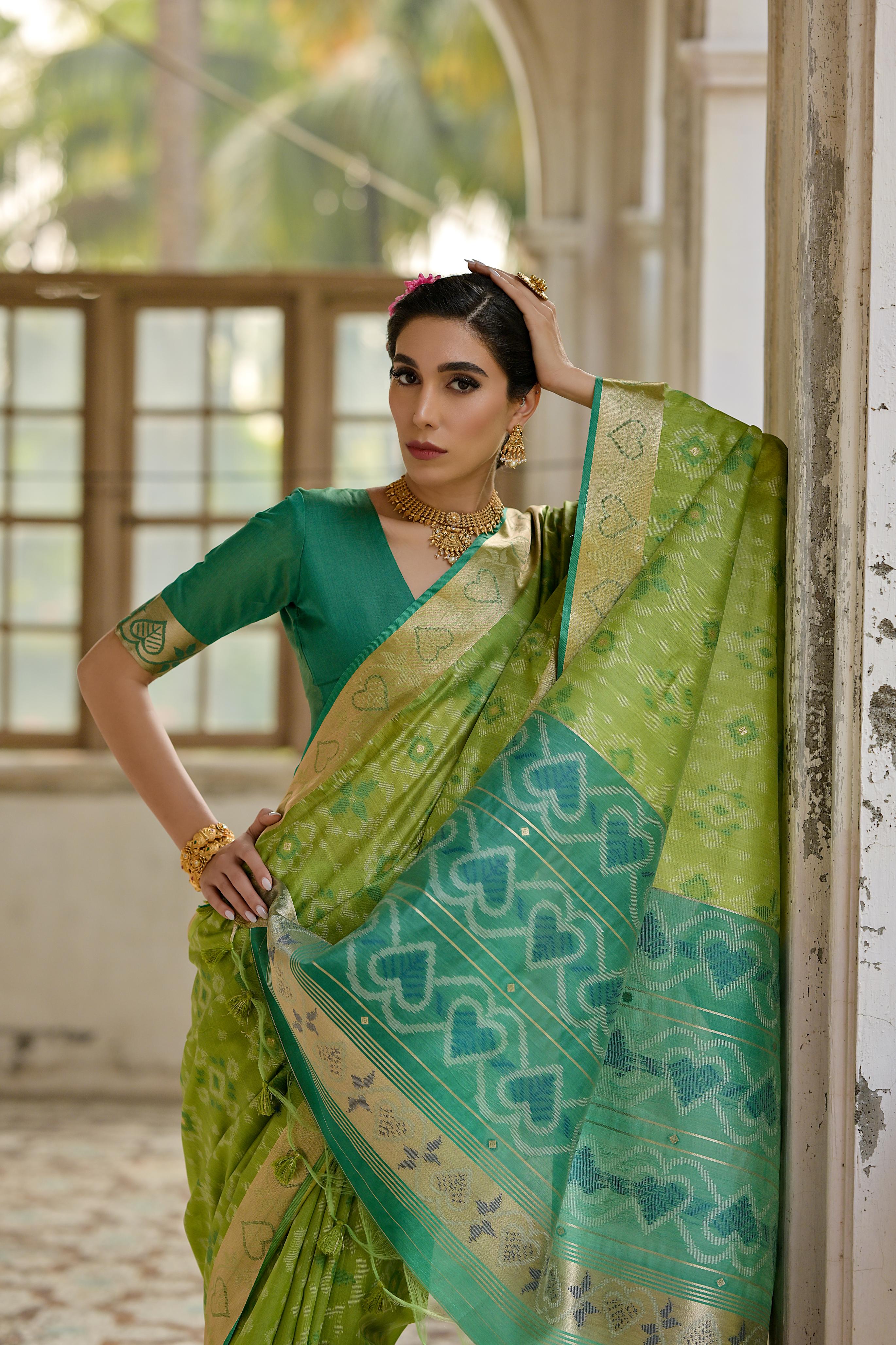 Pista Pochampali Ikkat Raw Silk Saree