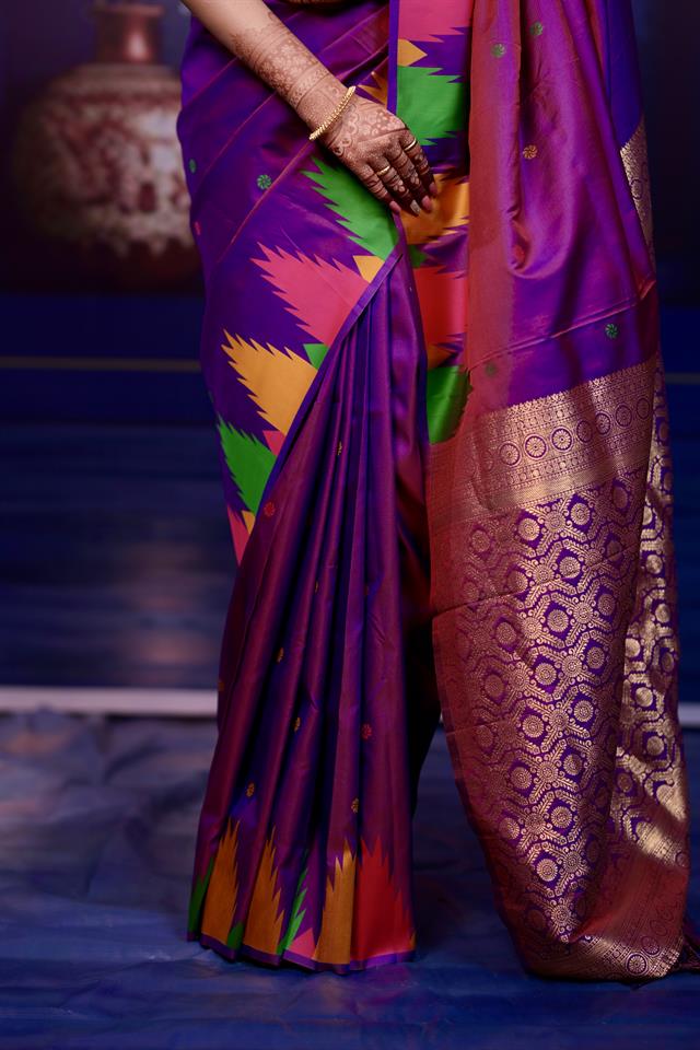 Purple Triangle Weave Soft Silk Saree