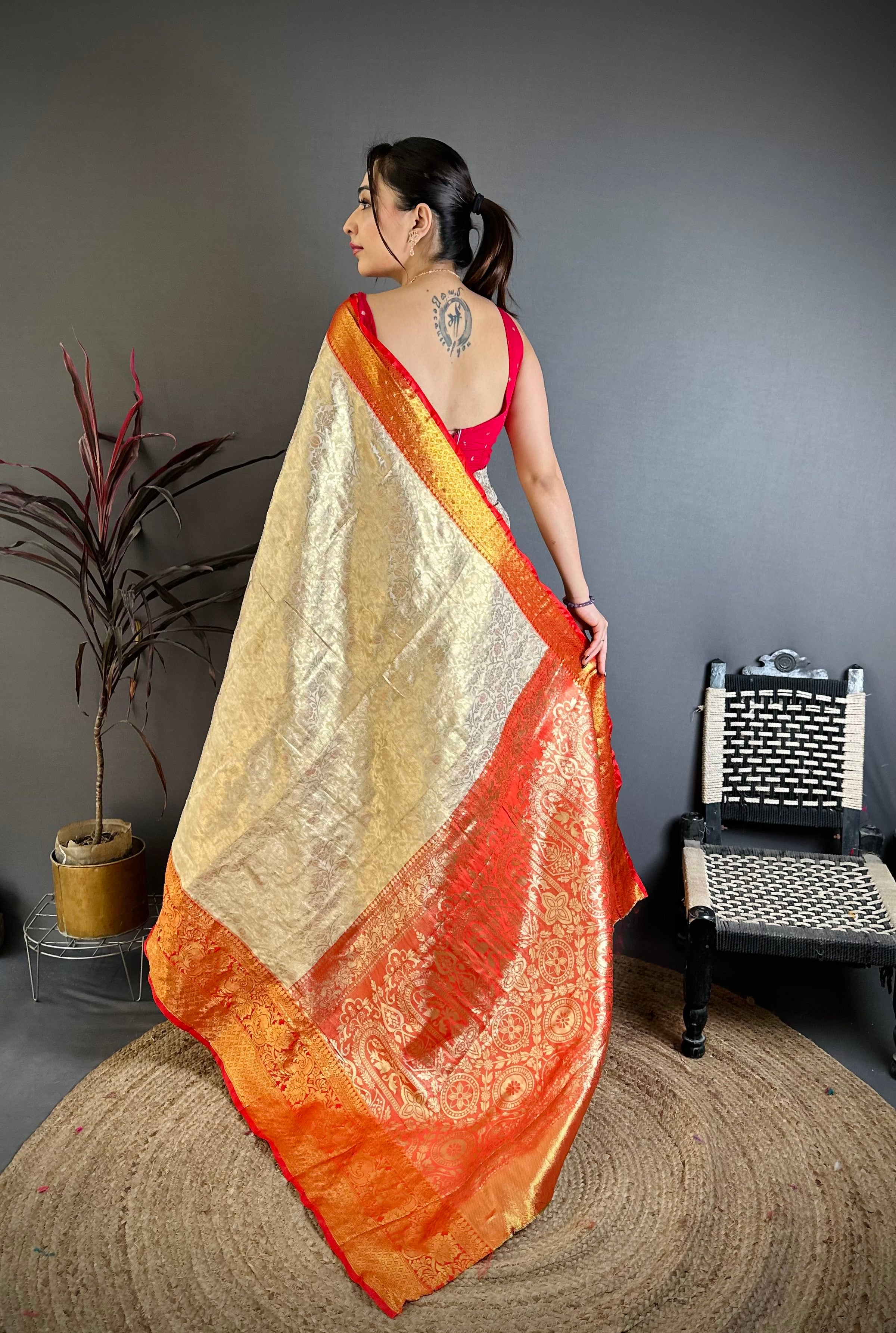 Red Wedding Wear Kanchipuram Silk Saree