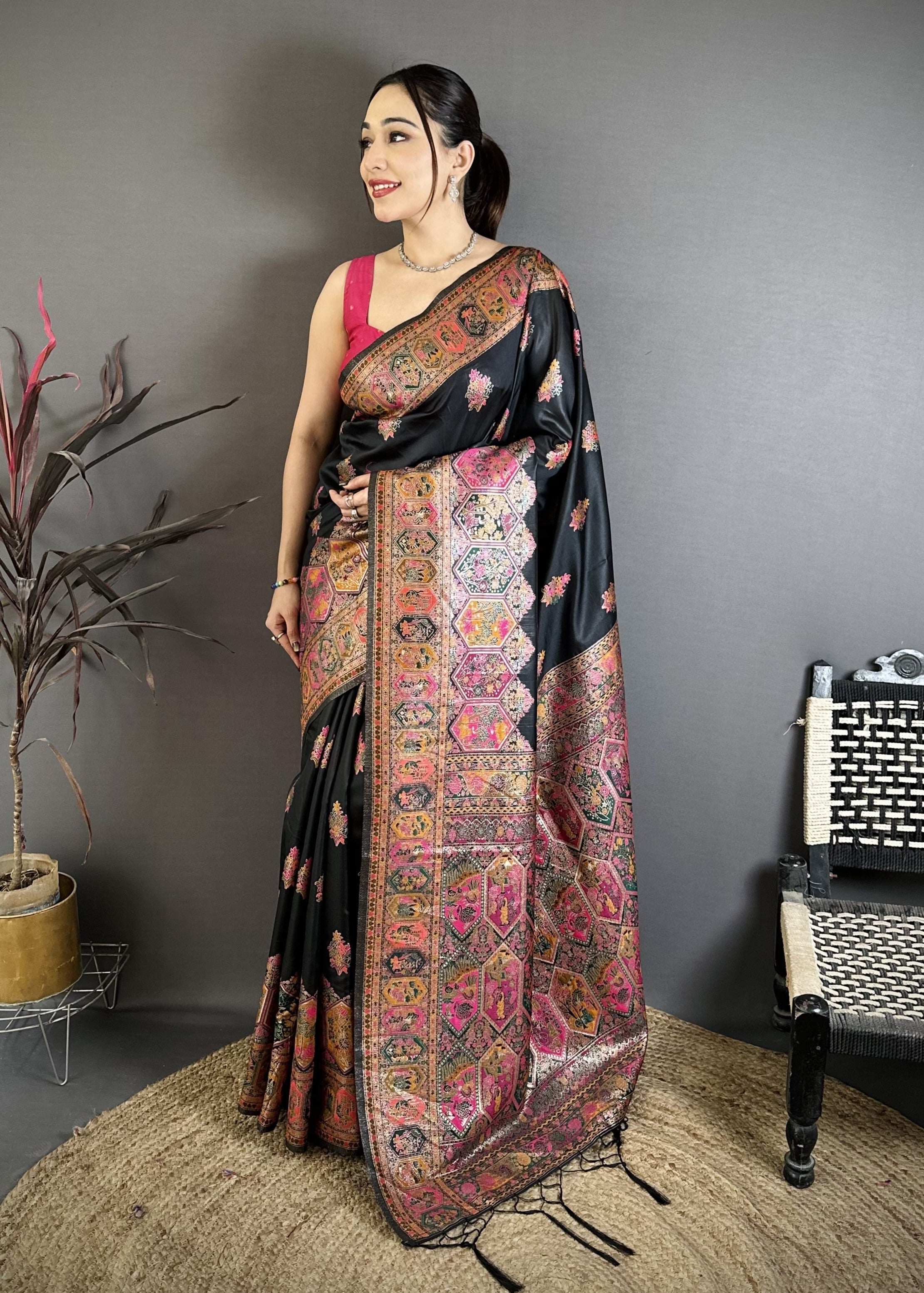 Traditional Pashmina Kashmiri Saree