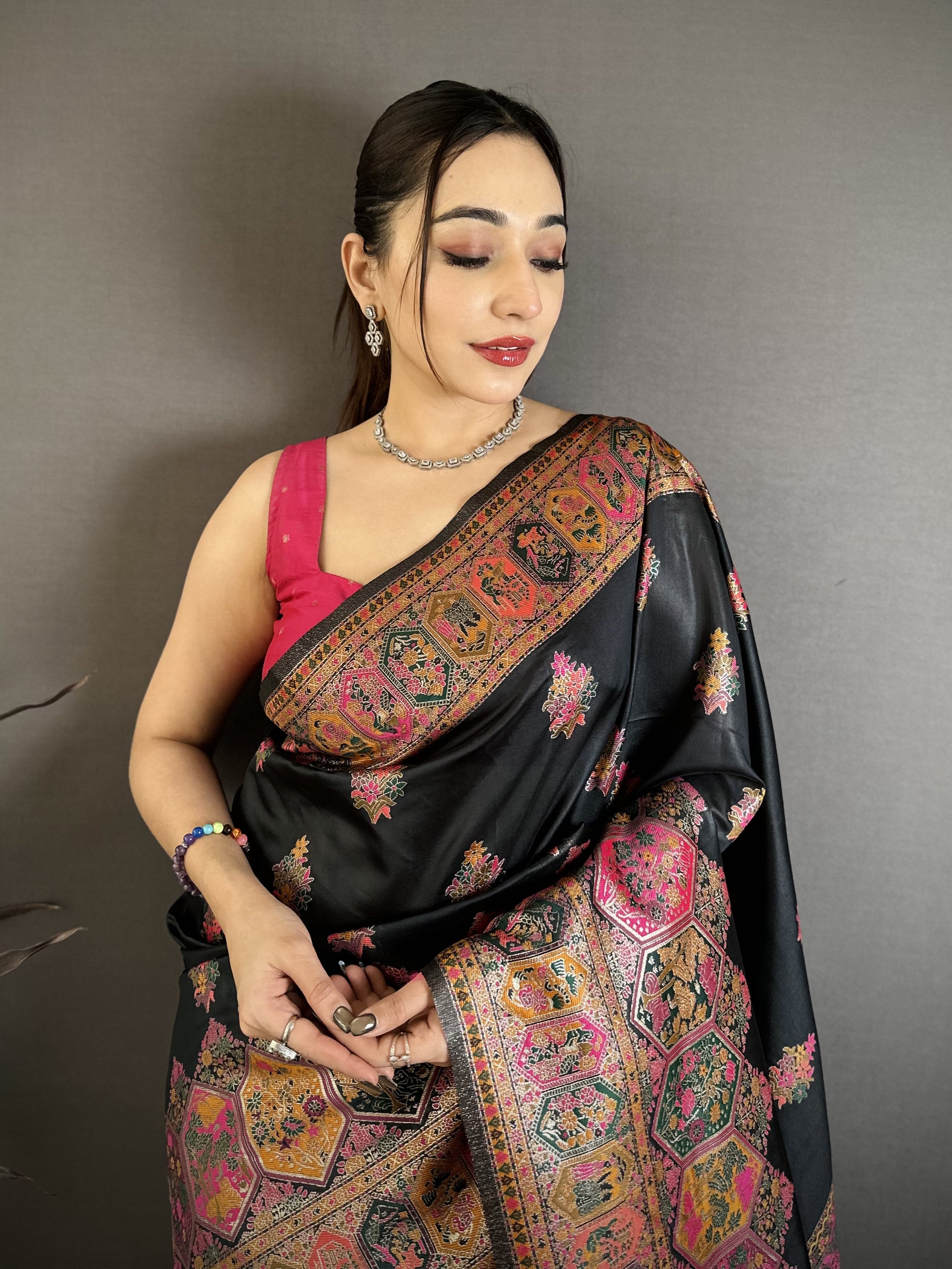 Traditional Pashmina Kashmiri Saree