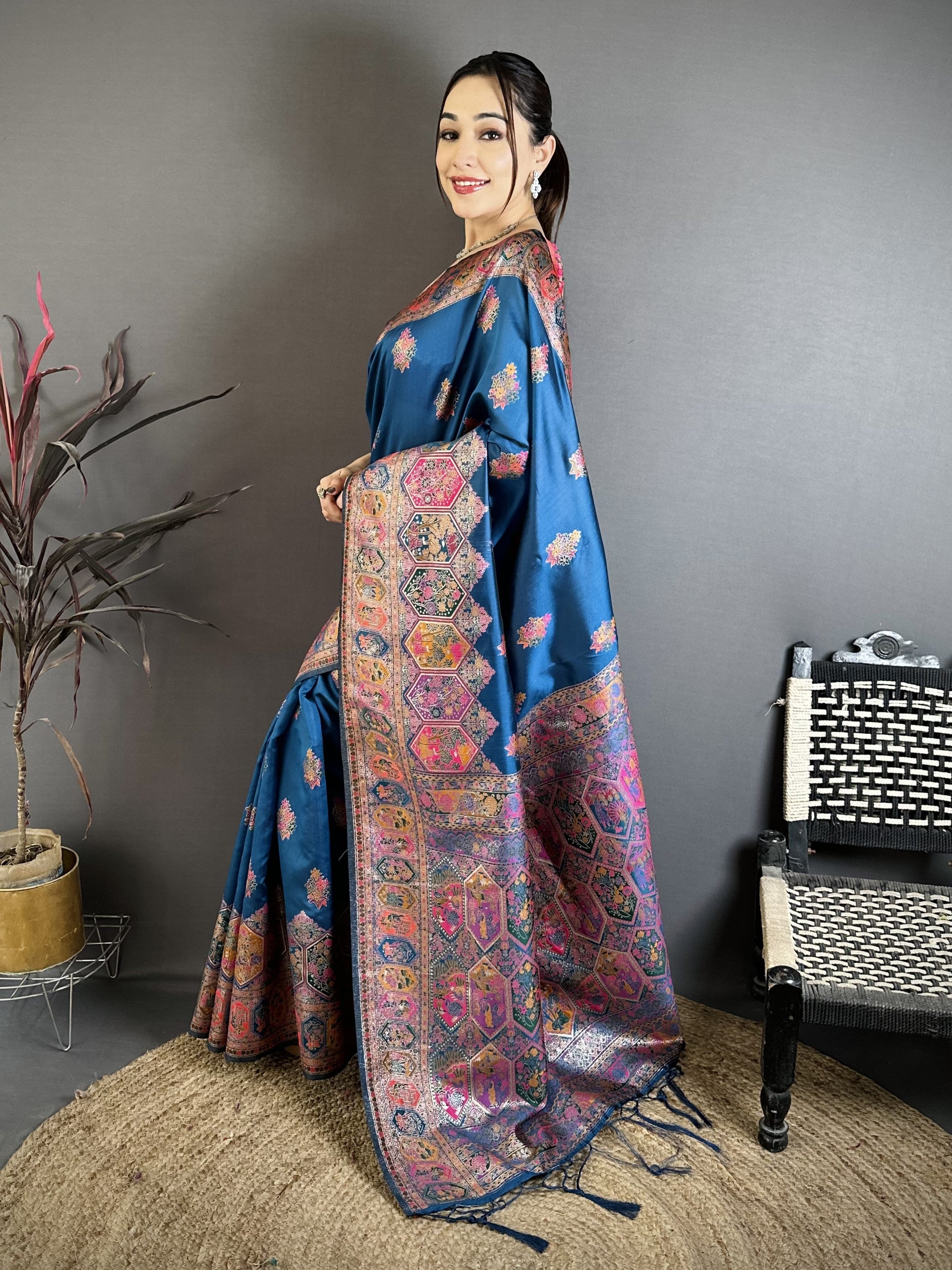 Traditional Pashmina Kashmiri Saree