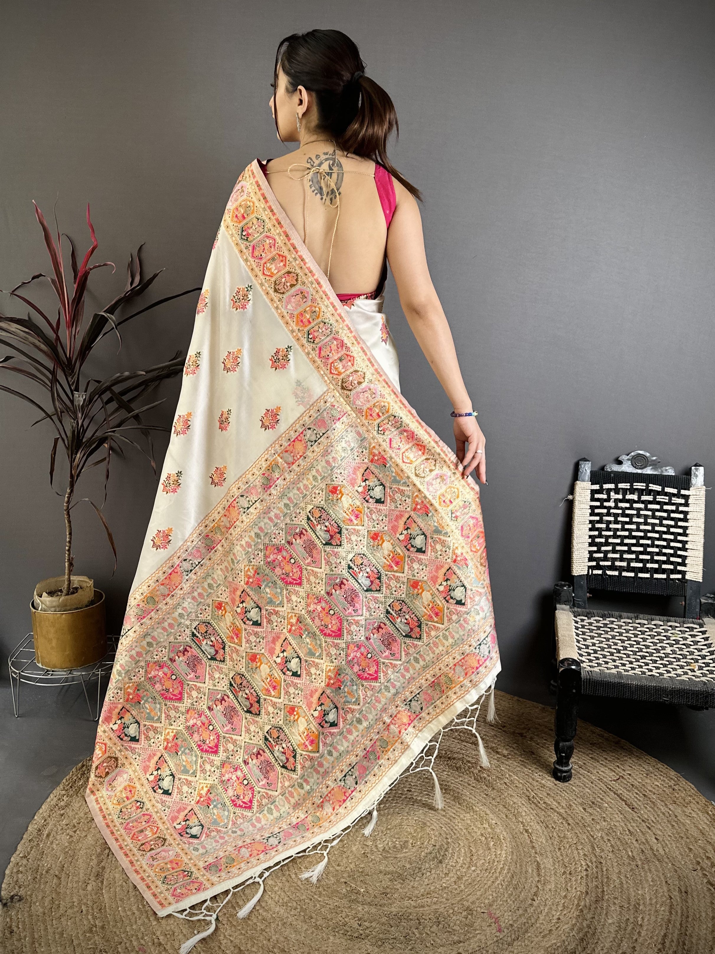 Traditional Pashmina Kashmiri Saree