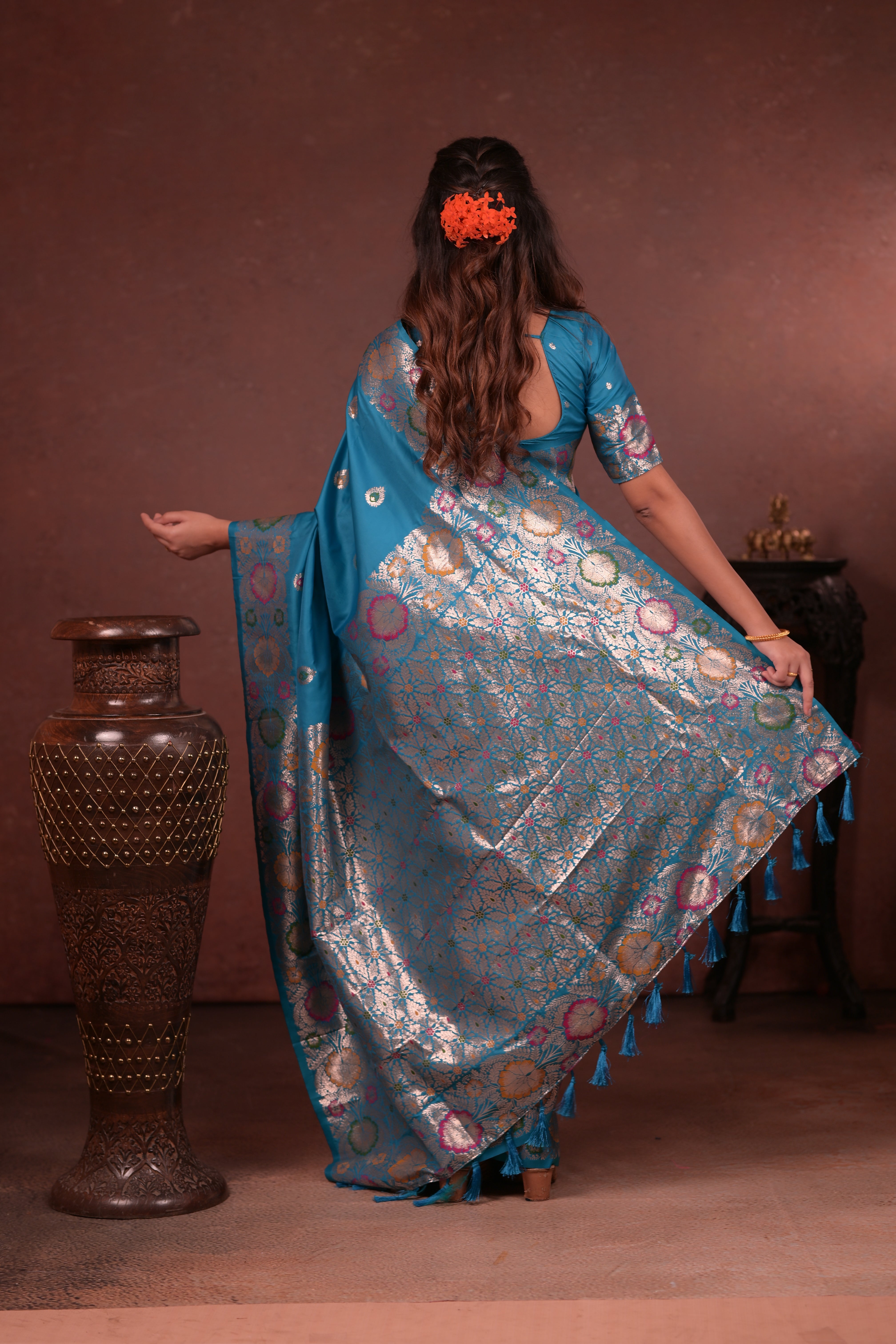 Turquoise Blue Paithani Woven Silk Saree