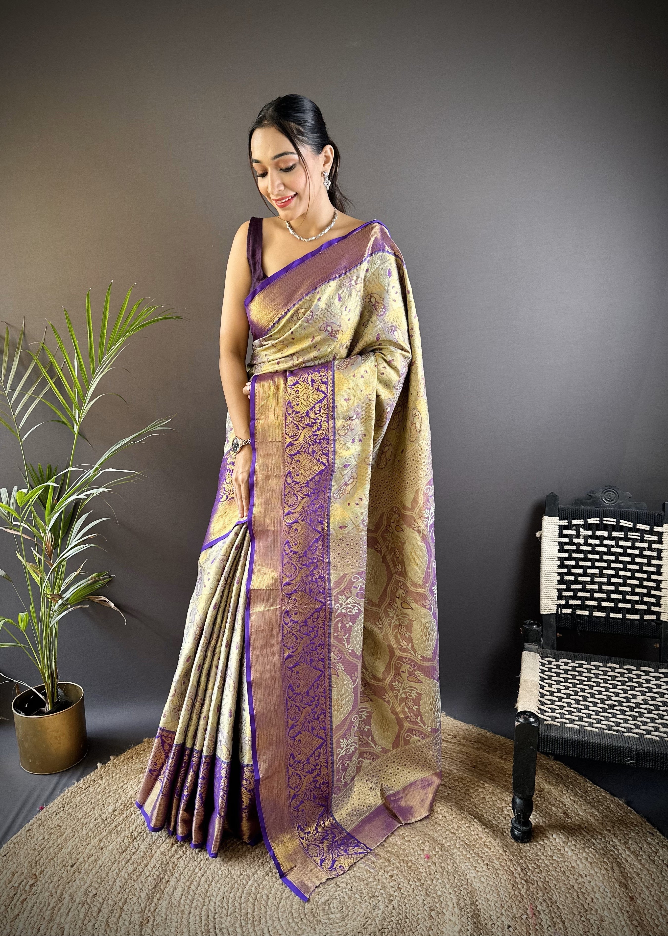Wedding Wear Kanjivaram Tissue Silk Saree