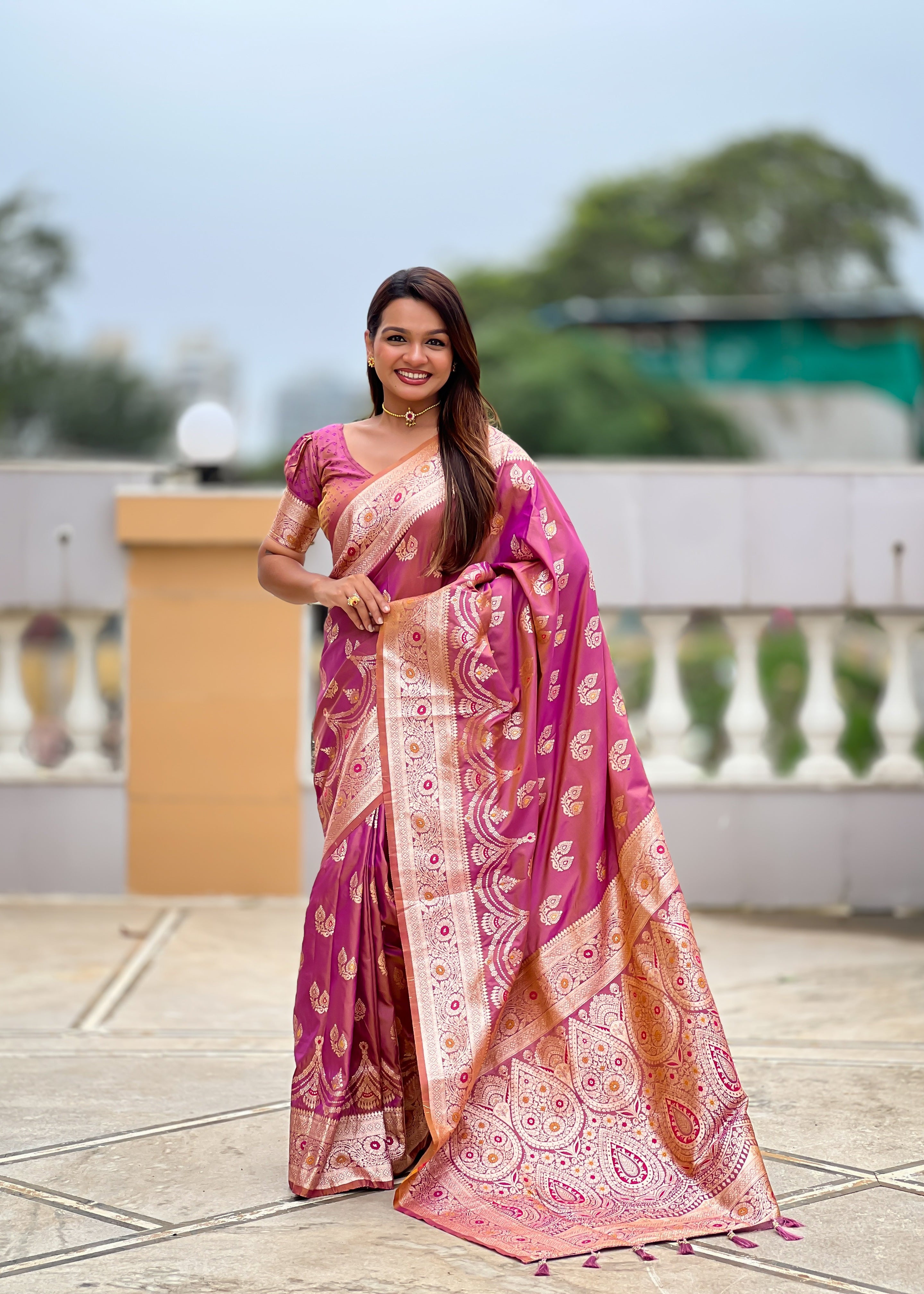 Onion Pink Wedding Wear Soft Banarasi Silk Saree