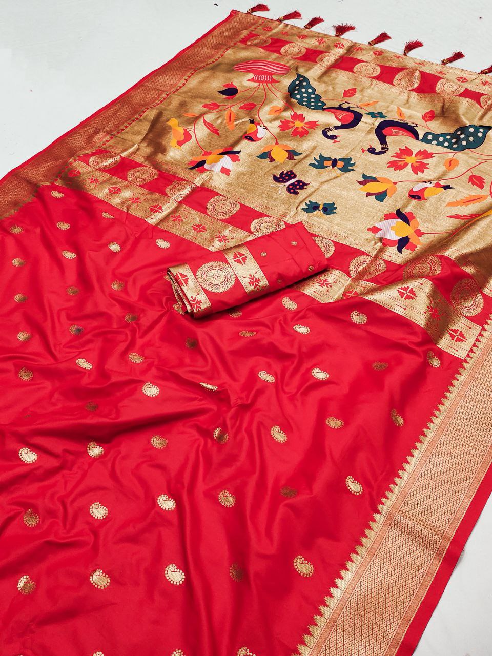Wedding Wear Soft Paithani Silk Saree With Color Option